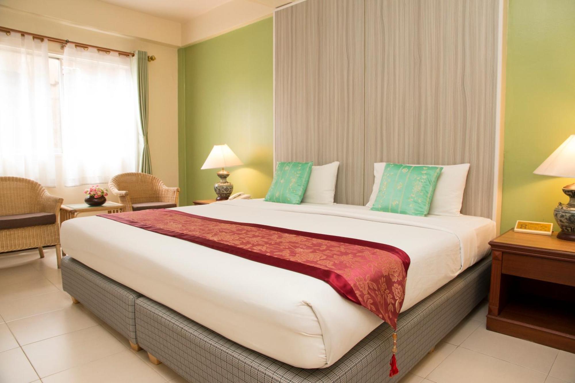 S Lodge Pattaya Formally Sabai Lodge Eksteriør bilde